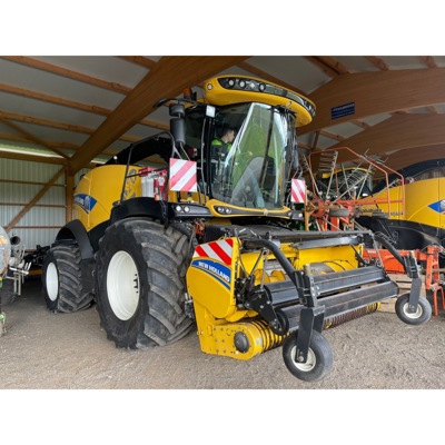 Selbstfahrhäcksler New Holland FR 650