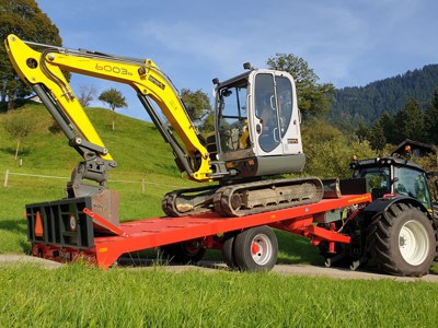 12 to. Tieflader; Tiefgänger; Kippbar für Traktor - Landwirtschaft; Forst und Gewerbe