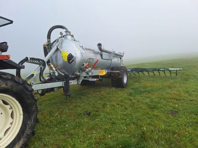 Güllefass 6000 Liter mit Schleppschuhverteiler