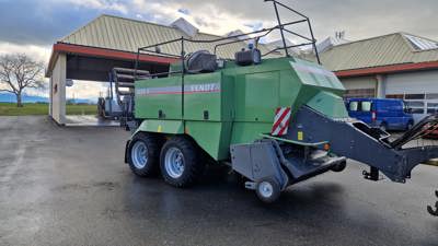 Presse carrée Fendt 1270S