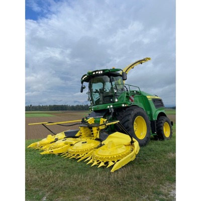 Feldhäcksler John Deere 8600i Demo