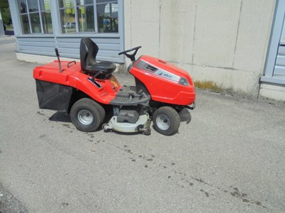 Tracteur à gazon EFCO