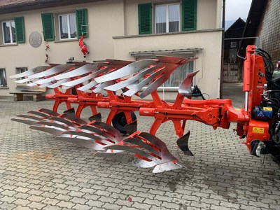 Kuhn 4 Schar Pflug