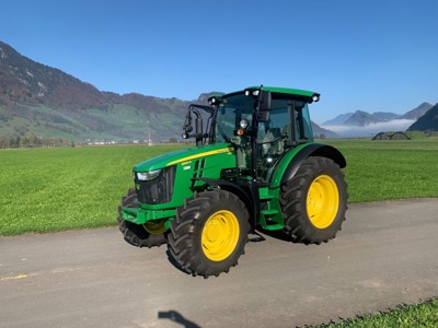 John Deere 5100R