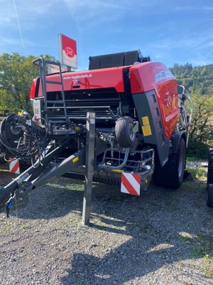 Massey Ferguson MF RB 4160 V Protec mit Folienbindung