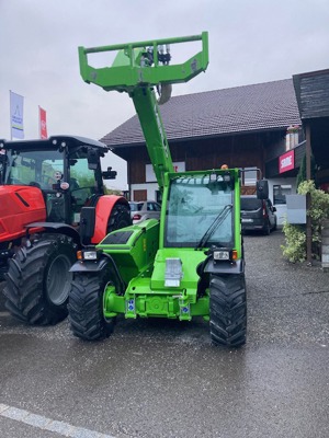 Merlo P27.6