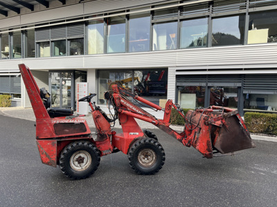 Weidemann 811 DM