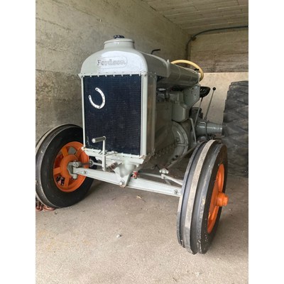 Fordson Traktor