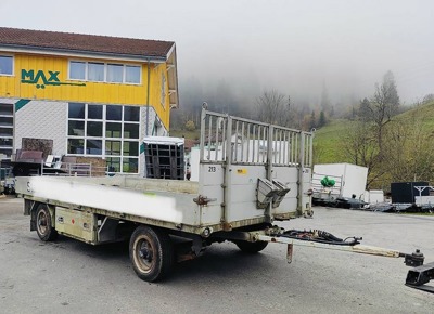 Marolf Anhänger mit CH Druckluftbremse 6000kg