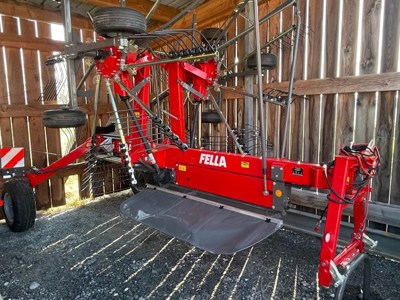 Fella TS 671 Doppelschwader mit Tandemachse