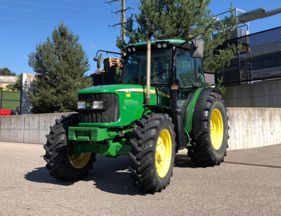 John Deere 5415