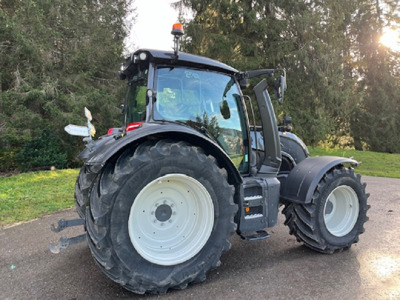 Tracteur Valtra