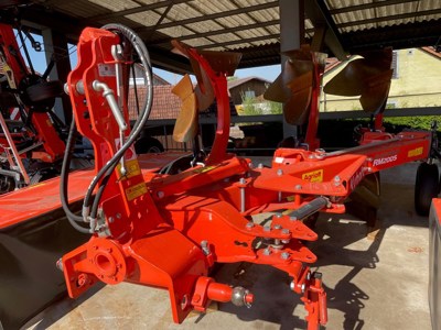 Kubota RM2005 3-Schar Anbauvolldrehpflug