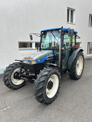 Traktor New Holland TN75S 4 WD