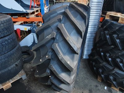 2 Reifen Trelleborg TM800 600/65R34 neu 6006534