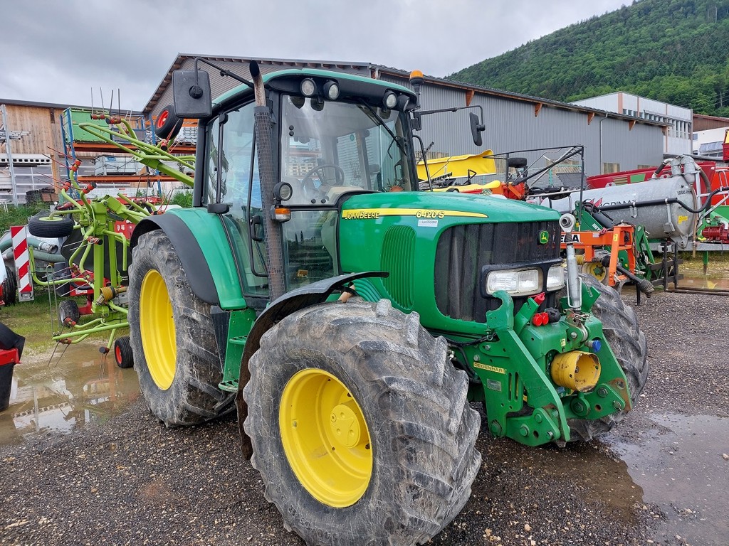 abbcfa24-a815-4c3b-832c-57a0233fd30a-John Deere Bögli 6420 (8).png