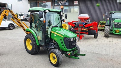 John Deere 3720