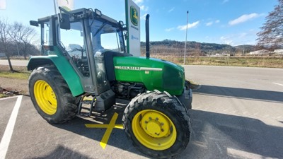 John Deere 3300 X