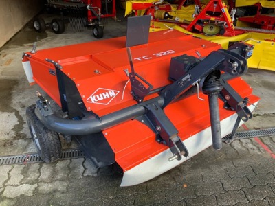 Heckaufbereiter Kuhn TC 320