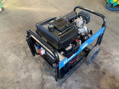 SDMO DX6000 Generator