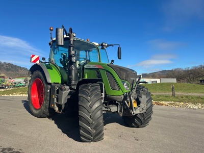 Fendt 724 S4 Profi