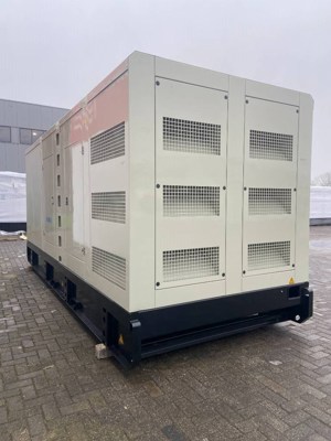 Generator Perkins 900 kVA