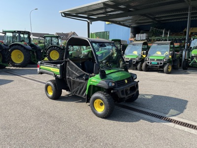 JOHN DEERE Gator 815 E