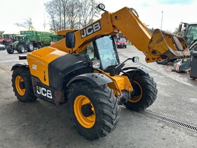 Chargeur JCB 527.58