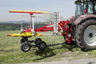 Kreiselschwader Pöttinger Eurotop 382