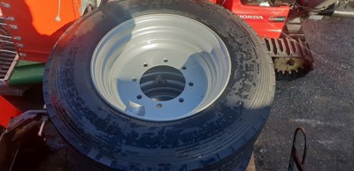 Räder 385/55 R 22.5