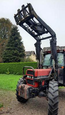 Frontlader mit Anbaukonsole zu CASE-IH / IH