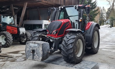 Valtra N154E Versu