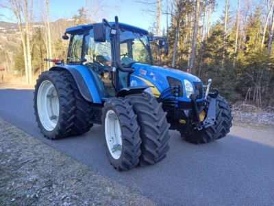 New Holland T5060