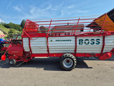 Ladewagen Pöttinger Boss 2T