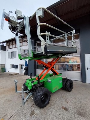 Obstbauhebebühne Samatec EVO 4 Neumaschine