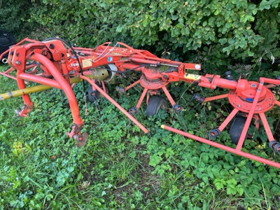 Kuhn, GF 4201HM, 2002