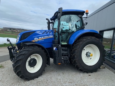 NEW HOLLAND T7.225 AC