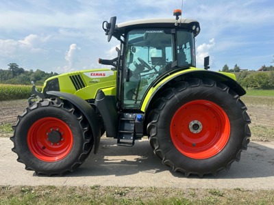 Traktor Claas Arion 470 CIS